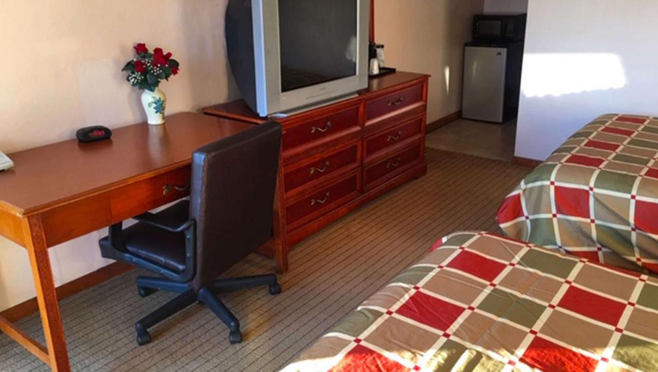 Best Travel Inn Philipsburg Philipsburg  Экстерьер фото