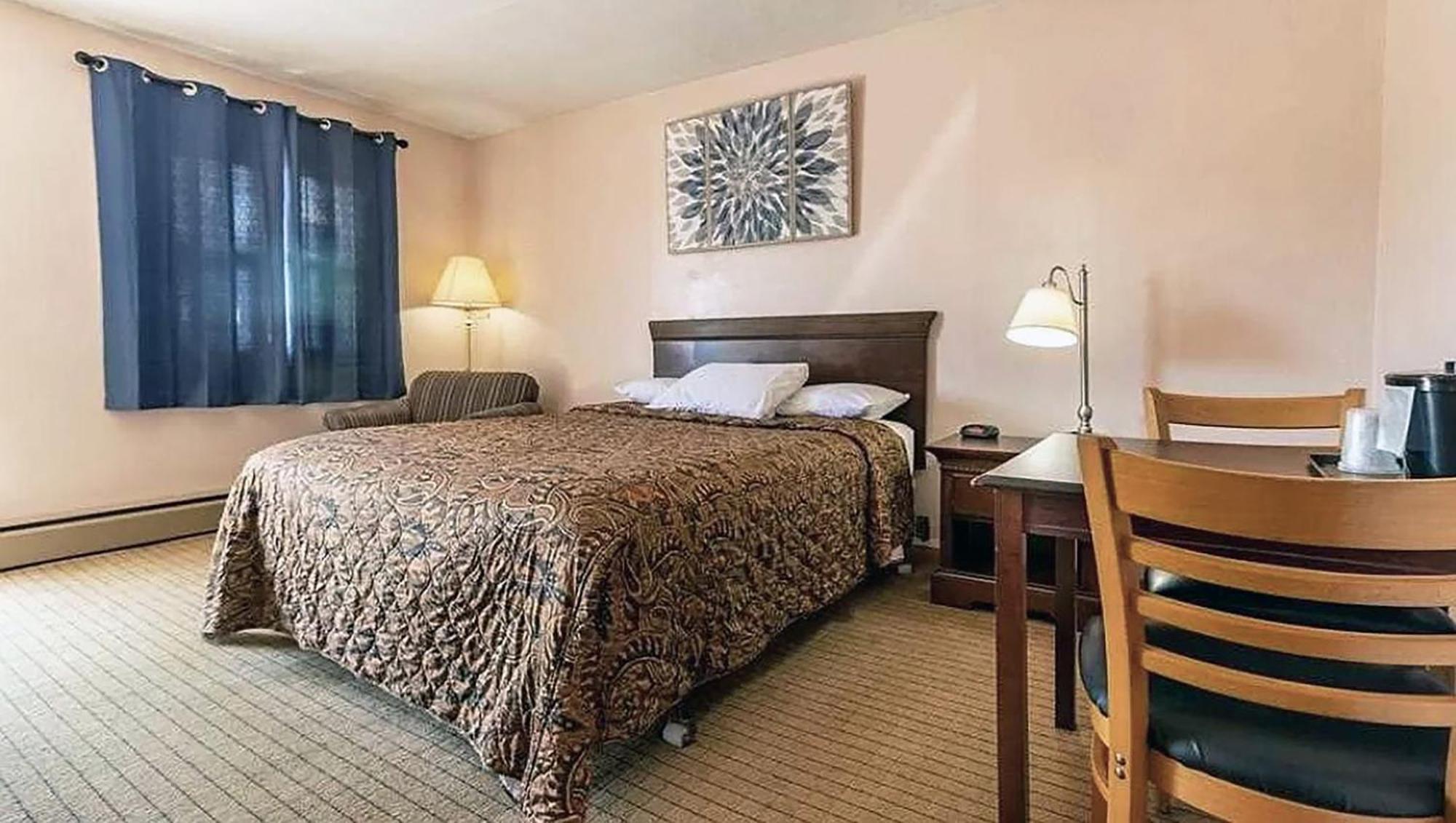 Best Travel Inn Philipsburg Philipsburg  Экстерьер фото