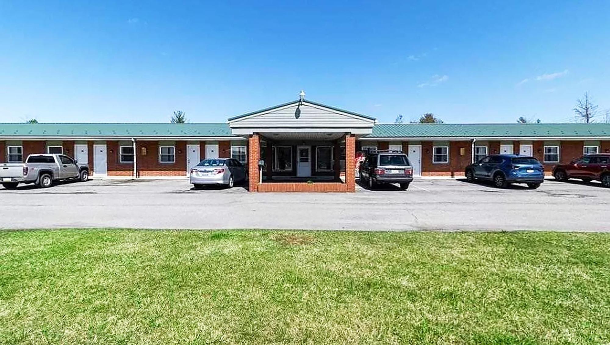 Best Travel Inn Philipsburg Philipsburg  Экстерьер фото